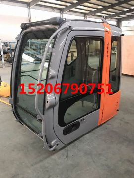 點(diǎn)擊查看詳細(xì)信息<br>標(biāo)題：Hitachi ZX200-6/zx-6 model cab  閱讀次數(shù)：2465